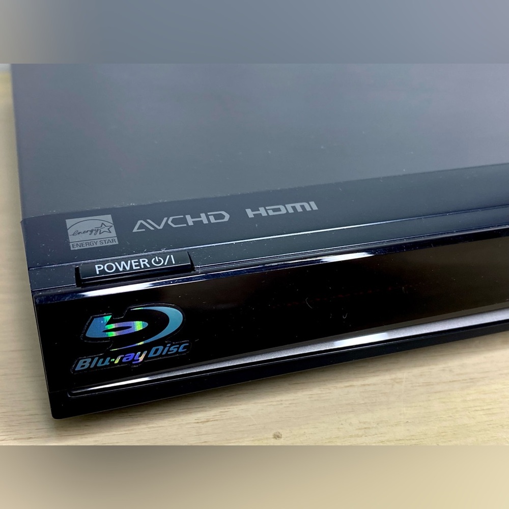 Panasonic DMP-BD55 Black Blu-ray DVD CD Player Original Remote Manual - Picture 7 of 16